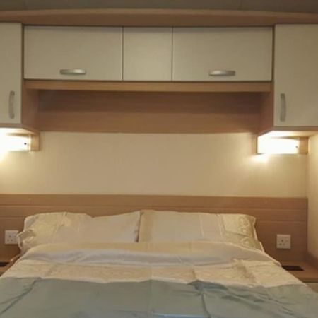 Cozy And Relaxing With Stunning Sea Views Lejlighed Lytchett Minster Eksteriør billede